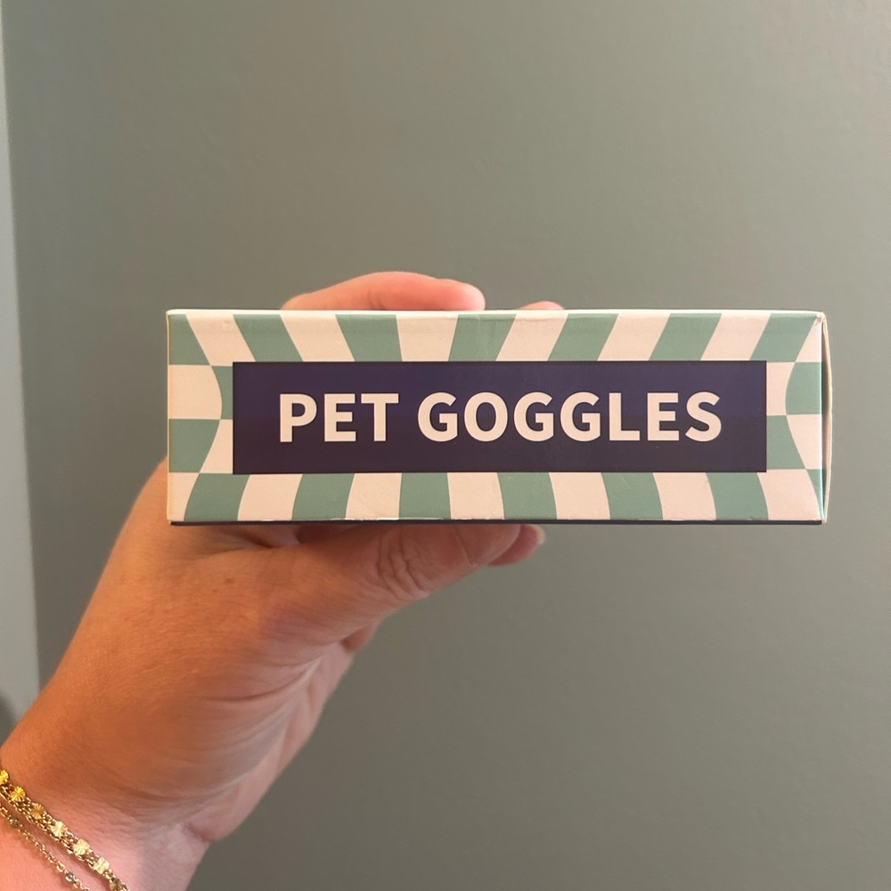 ✨BNWT - Dog/Cat/Rabbit Small Animal Breed Goggles
- Blue✨ - Picture 7 of 7